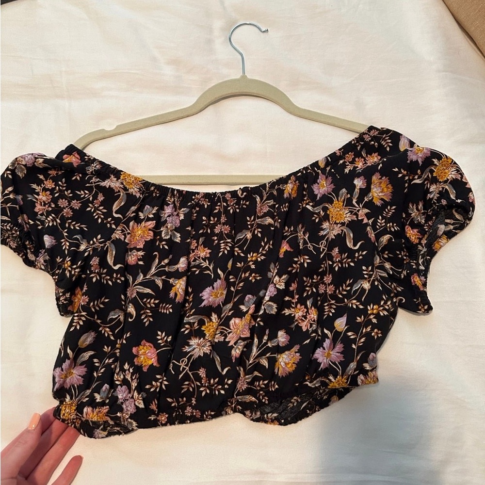 Off the shoulder top - Picture 3 of 5